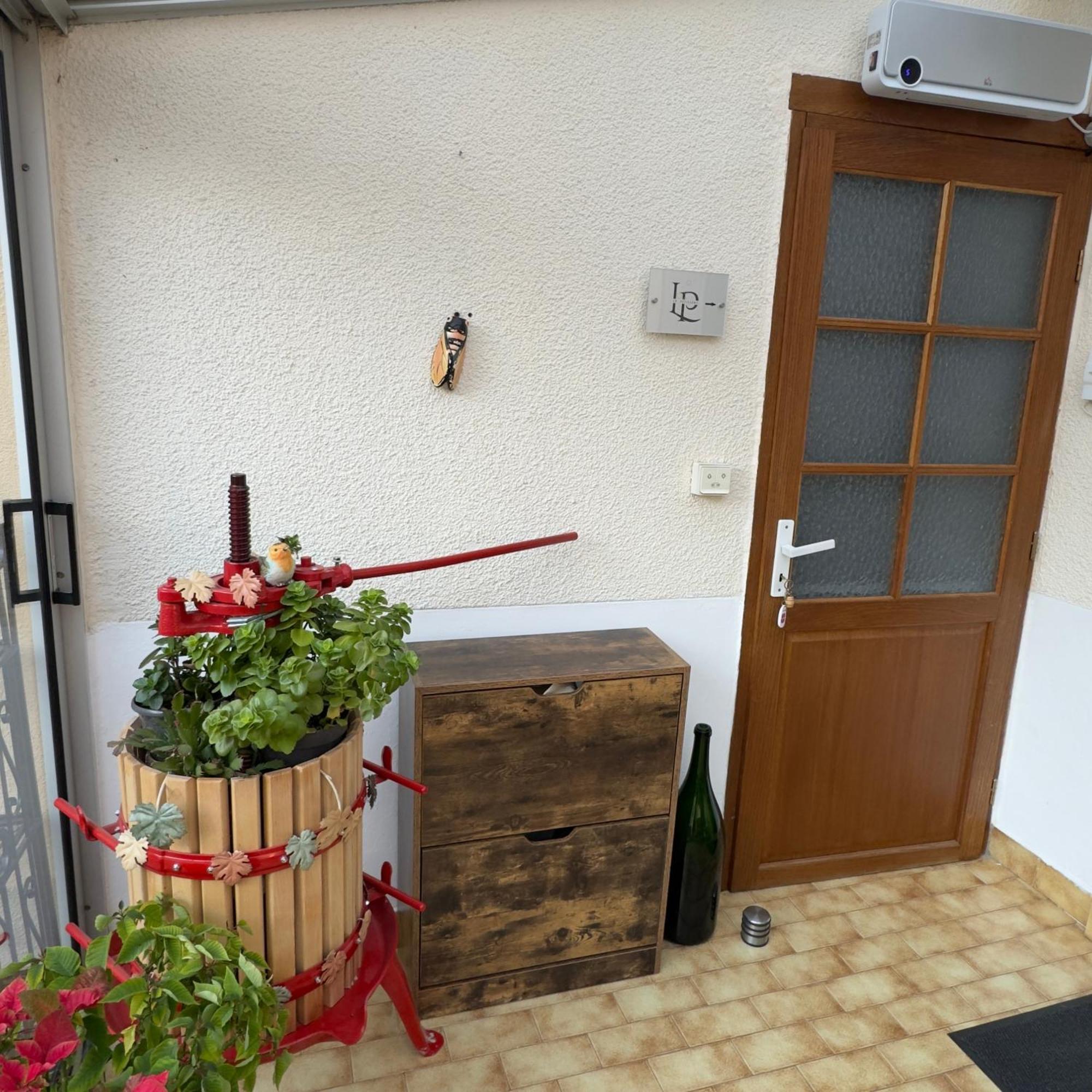 Le Petillant Cramant Luaran gambar